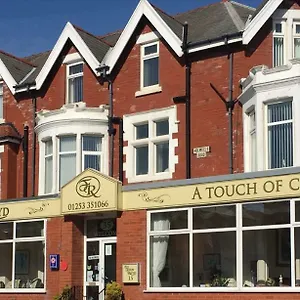 the-fernroyd.hotelsin-chester.com/