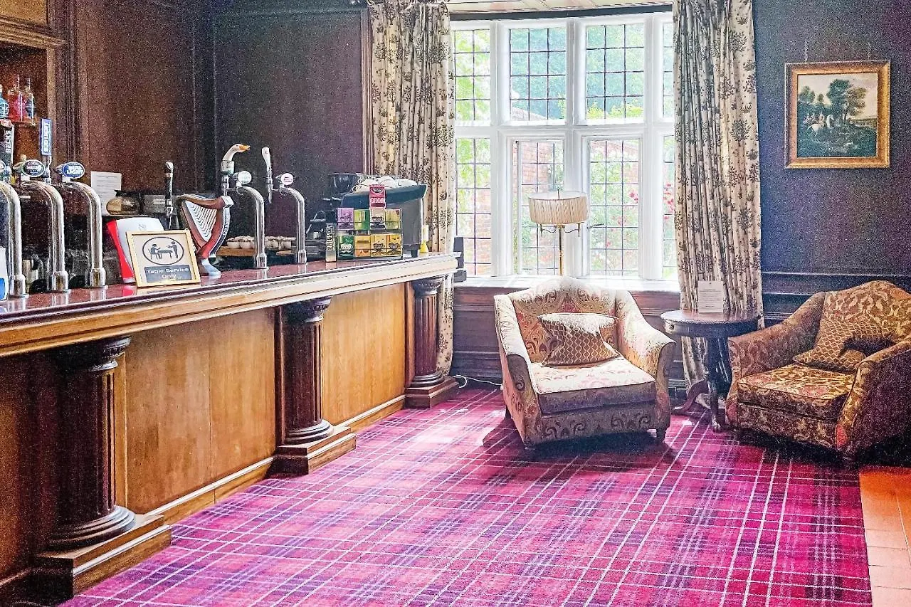 Oyo Dovecote Hotel Birmingham
