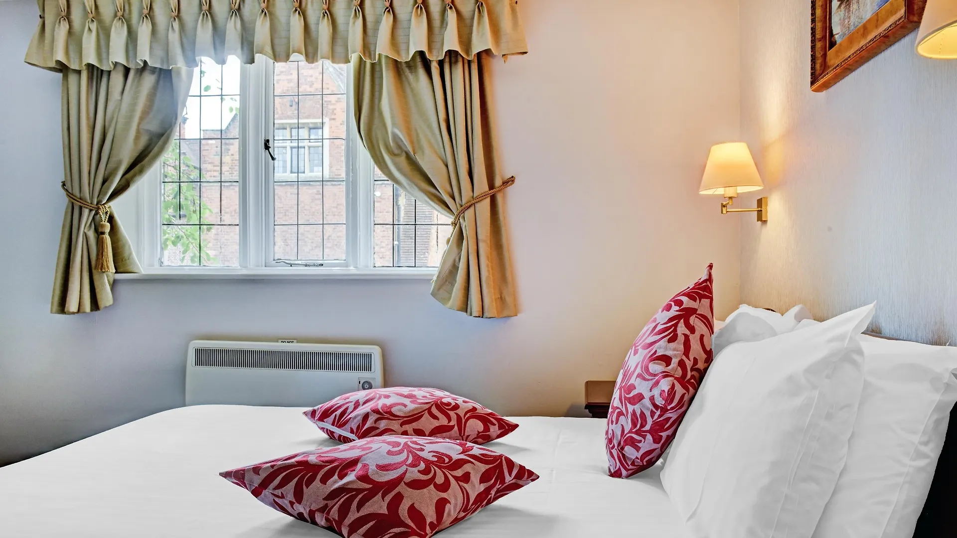 Oyo Dovecote Hotel Birmingham