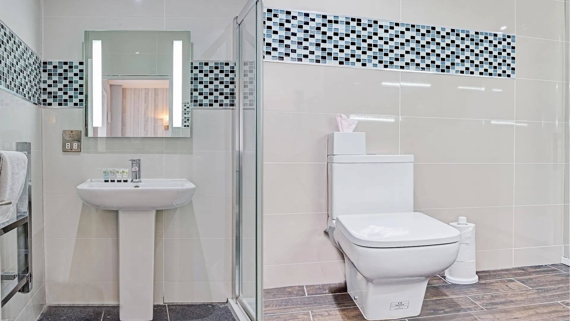 Oyo Dovecote Hotel Birmingham